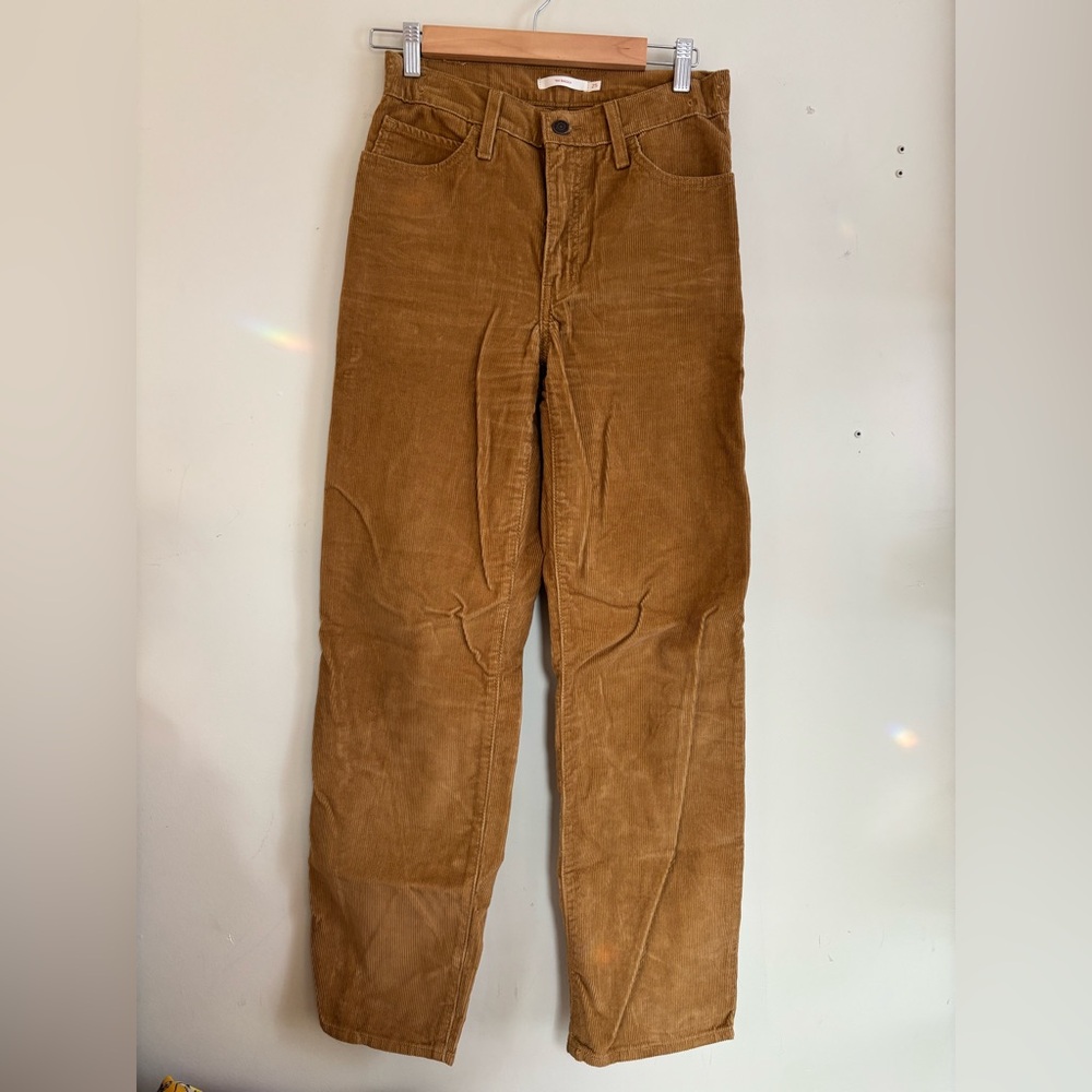 Levi's Women's Straight-Leg 94 Baggy Corduroy Pants in Caramel Brown